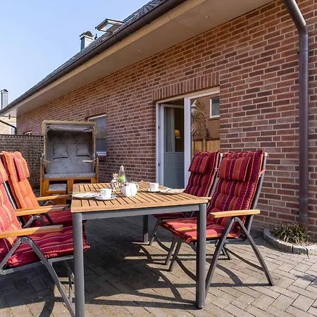 Seute Deern * Olsdorf (Nordfriesland)